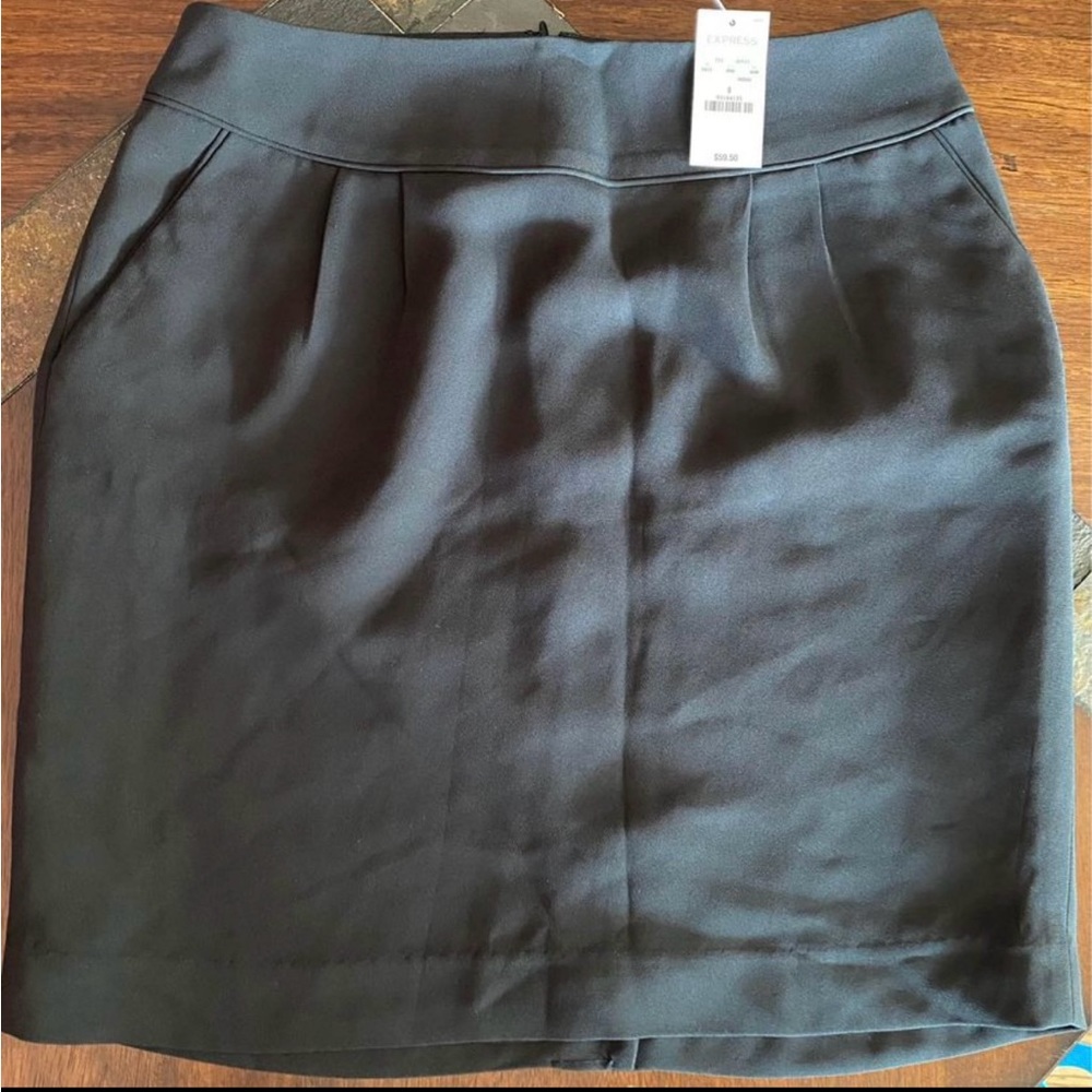 Women’s Black Express Skirt